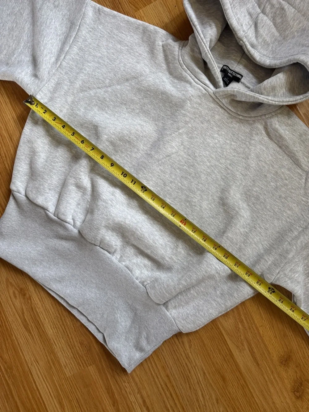 Light Gray Hoodie from Pretty Little Things ✨ size L Tall - Picture 9 of 11